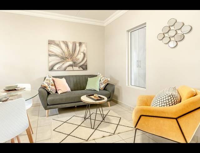 1 BEDROOM PROPERTY TO RENT IN RANDBURG CENTRAL